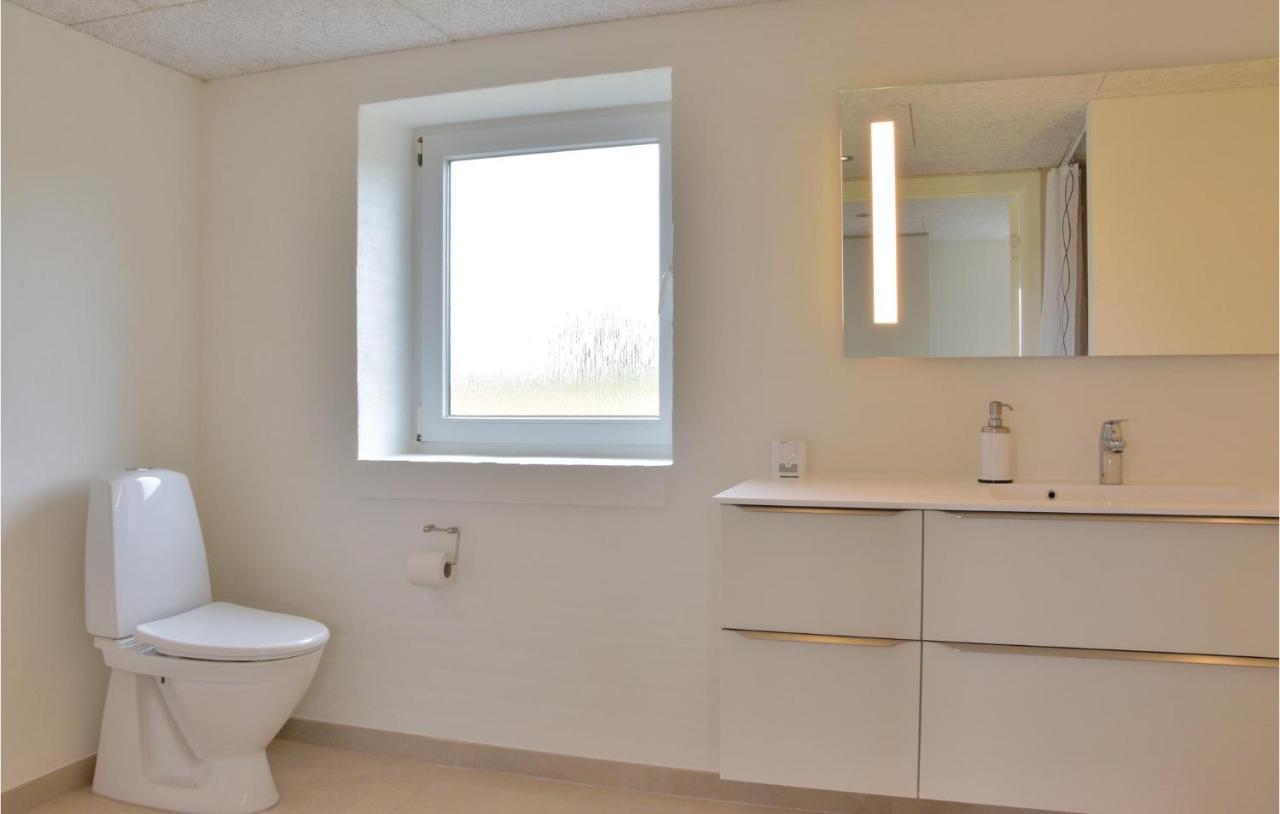 3 Bedroom Stunning Home In Ringkøbing Екстериор снимка