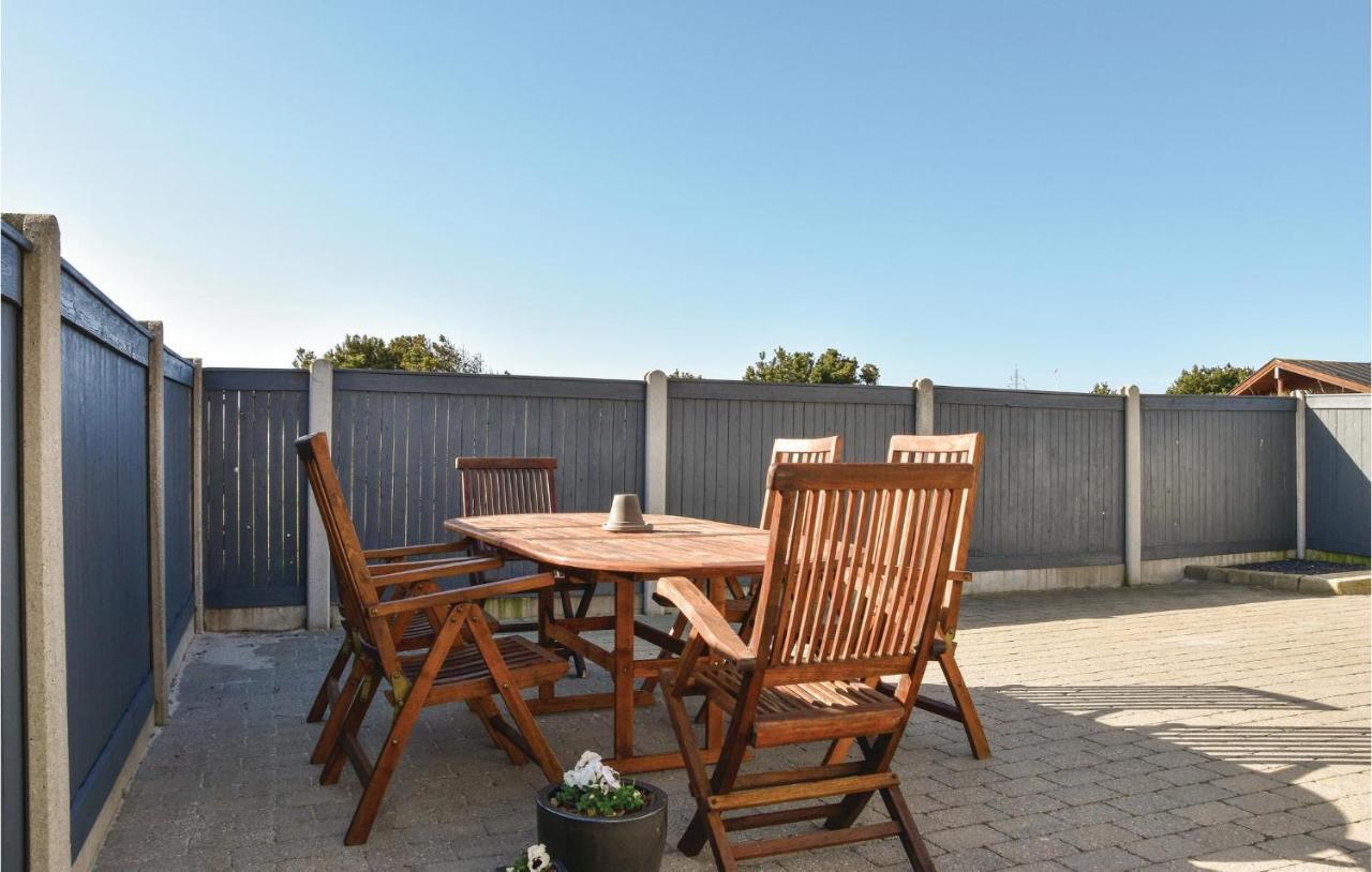 3 Bedroom Stunning Home In Ringkøbing Екстериор снимка